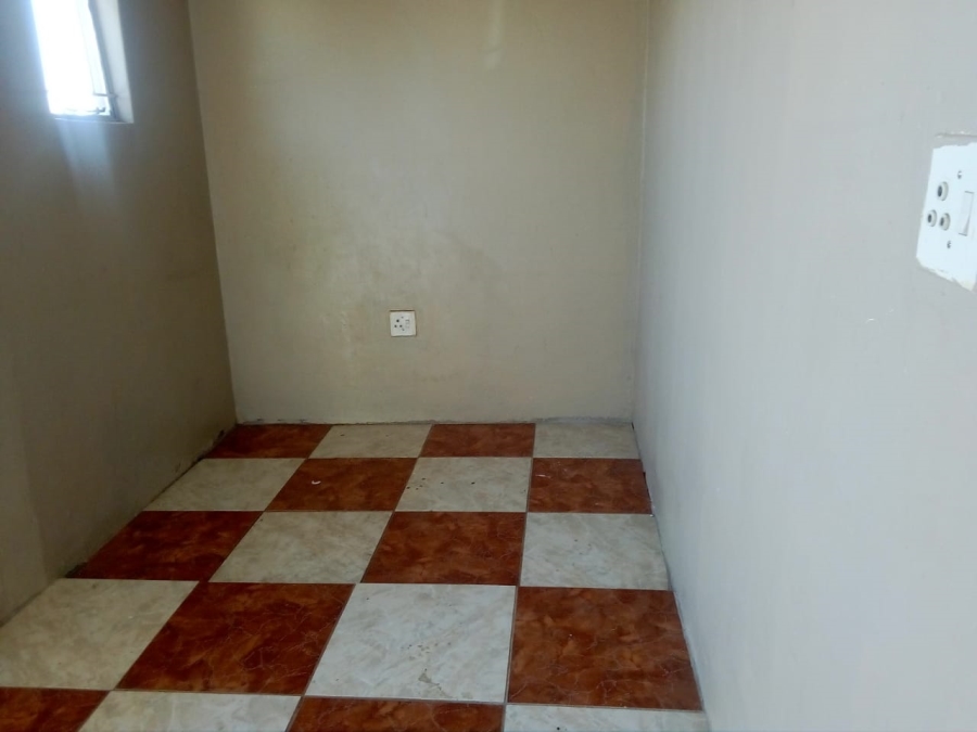 To Let 1 Bedroom Property for Rent in Mabopane North West